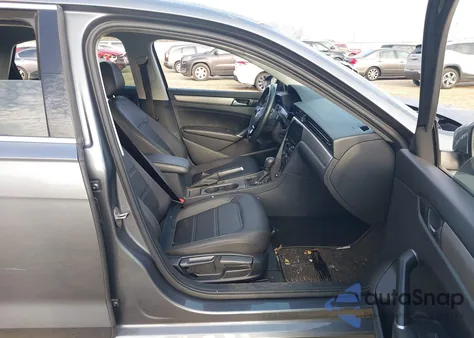 2021 Volkswagen Passat 2.0T Se из США, поврежденный, VIN 1VWSA7A37MC006032